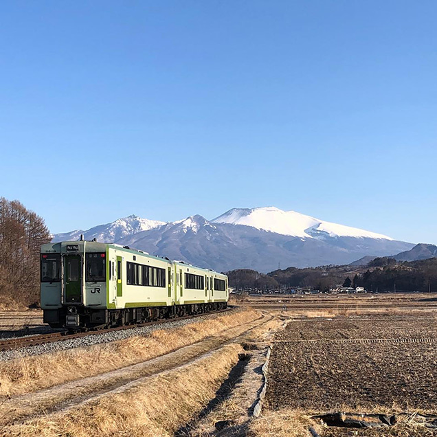 浅間山と小海線