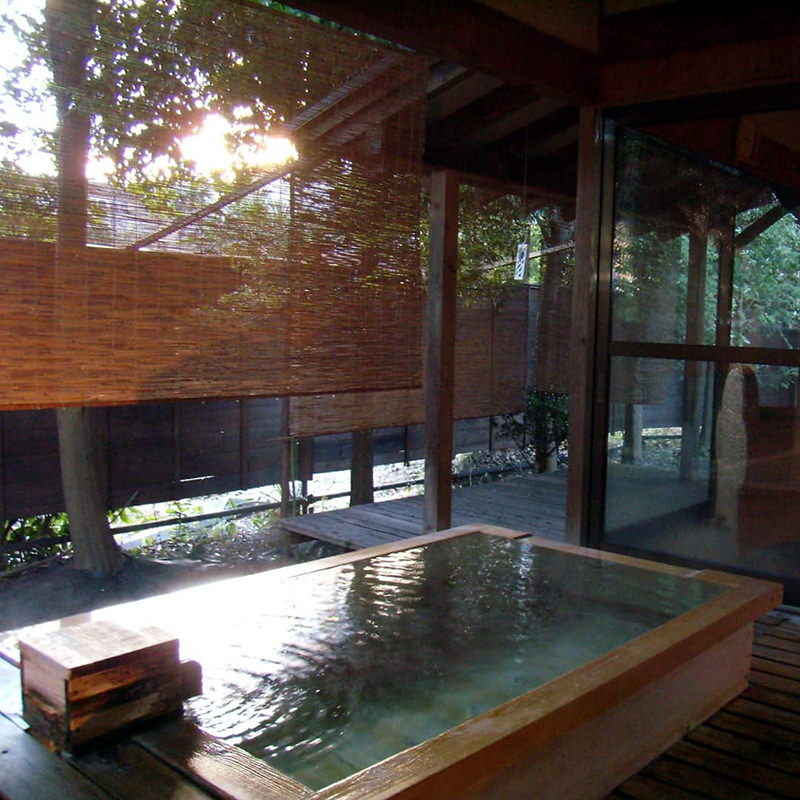 鬼怒川プラザホテル　貸切露天風呂