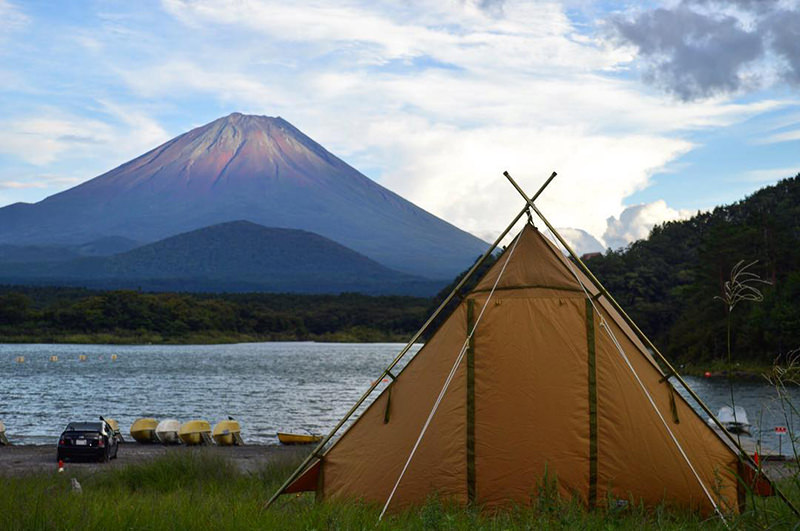 富士山とキャンプ場