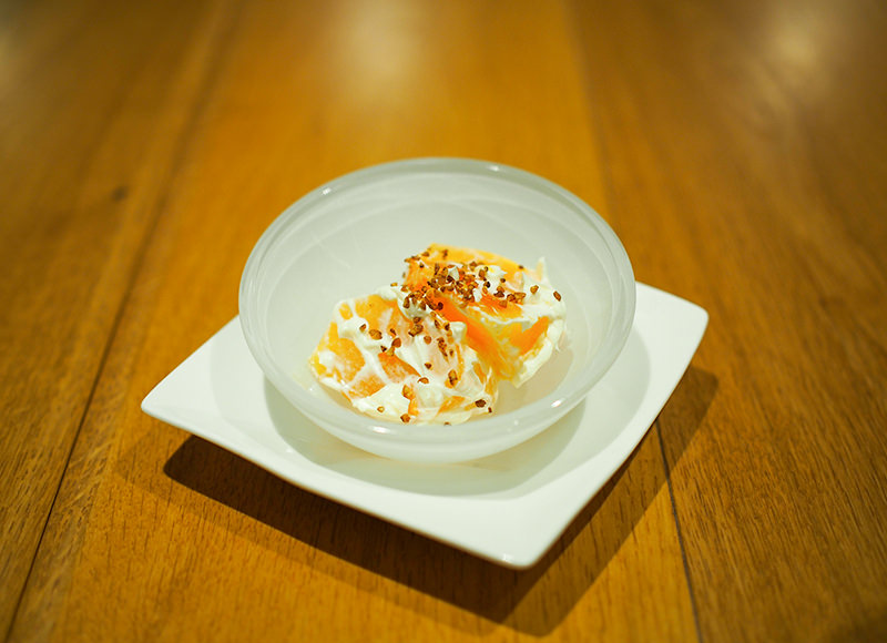 庄内柿のマスカルポーネチーズ和え