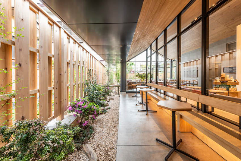 川越鐘つき通り店　中庭