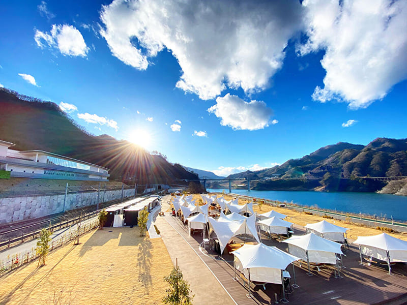 キャンプ場・BBQ場（写真提供：川原湯温泉駅キャンプ場）