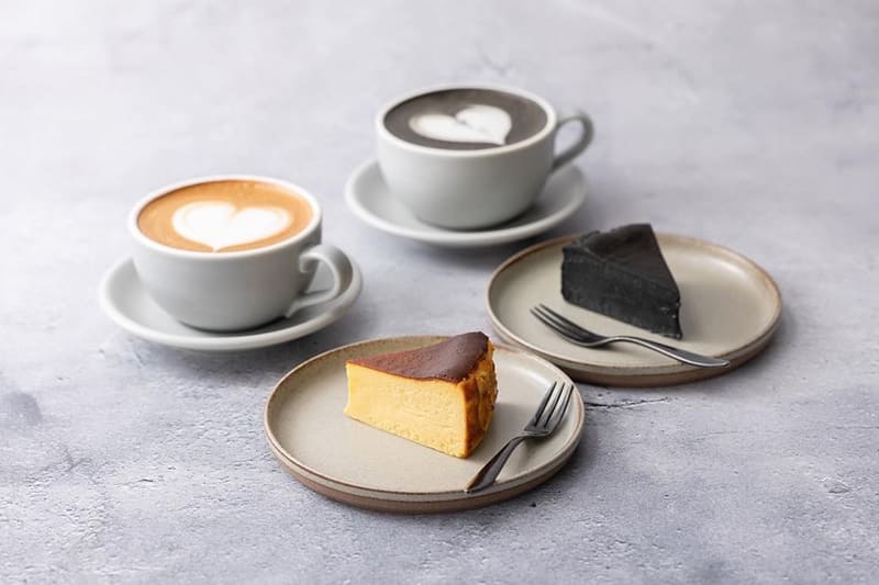 RAD BROS CAFEのバスクチーズケーキ（写真提供： 株式会社CafeCreates）。