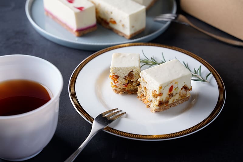 コガネイチーズケーキのドライフルーツレアチーズケーキ（写真提供：コガネイチーズケーキ）。