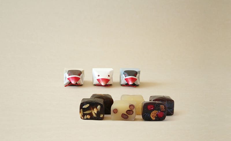 清香室町の「金澤文鳥」（写真提供：清香室町）。