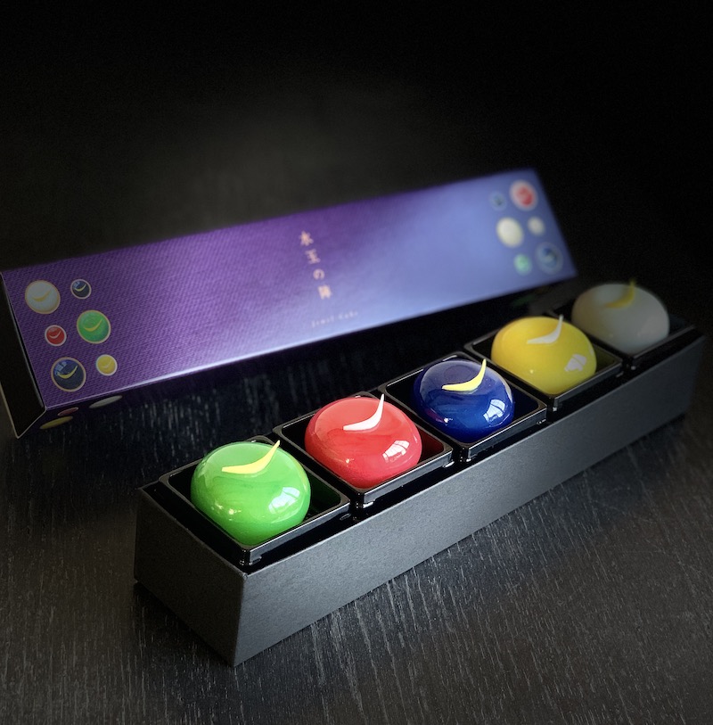 水玉の陣（写真提供：株式会社コルマール堂）。