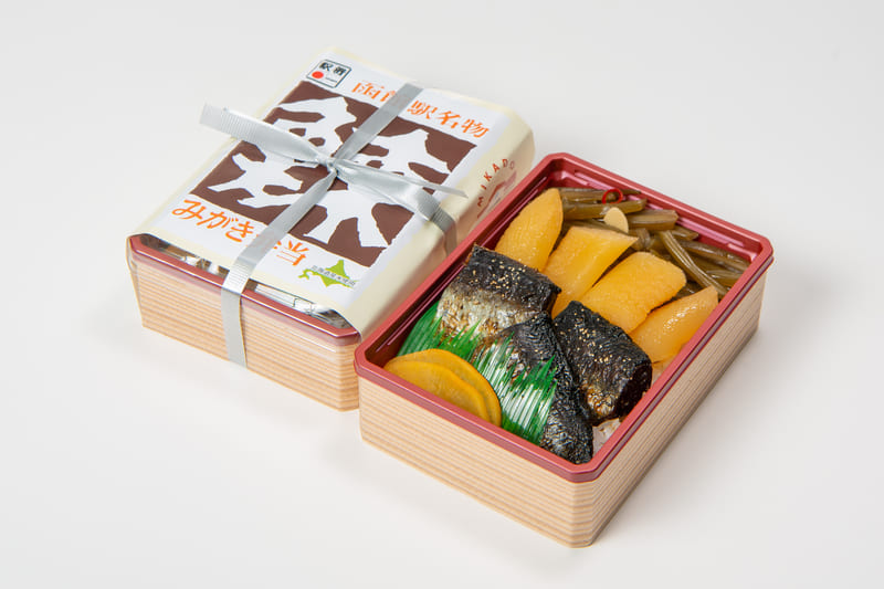 鰊みがき弁当（写真提供：JR北海道フレッシュキヨスク株式会社）。